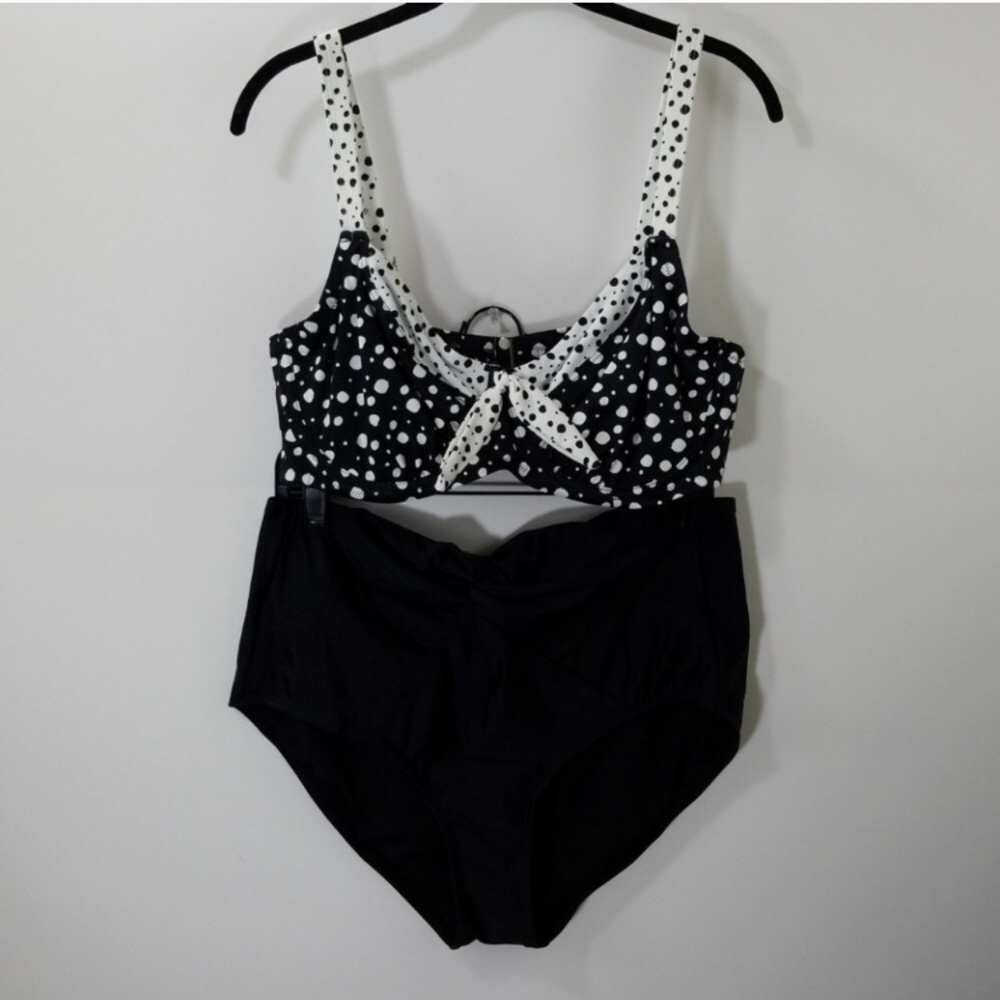 NWT bikini top with high waisted bottoms